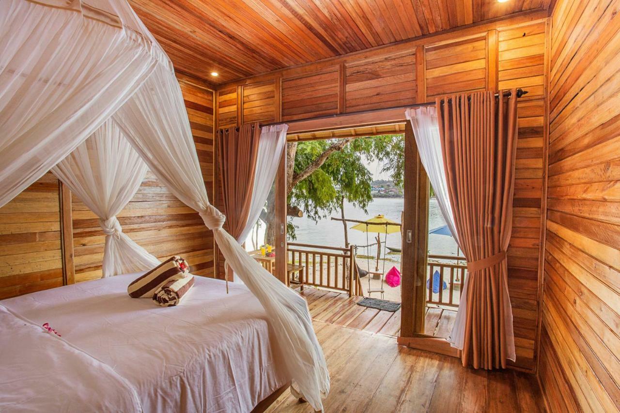Wooden Beach Sunset Cottages Lembongan Dış mekan fotoğraf