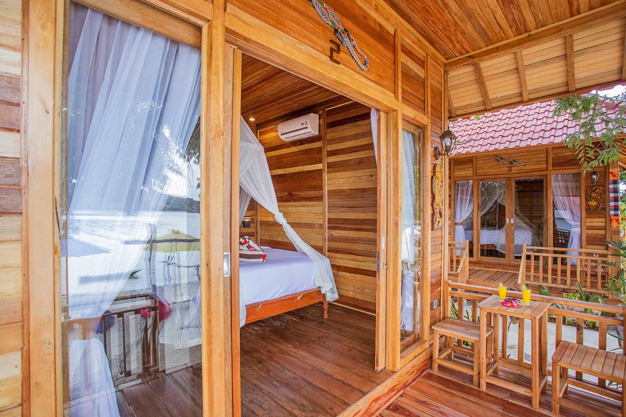 Wooden Beach Sunset Cottages Lembongan Dış mekan fotoğraf
